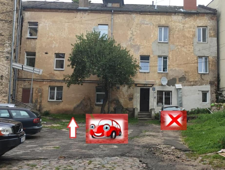 Latgales139 6 Can Stay Park In Front Of The House Free Parking Behind The Fence Self Check In Out 里加 外观 照片
